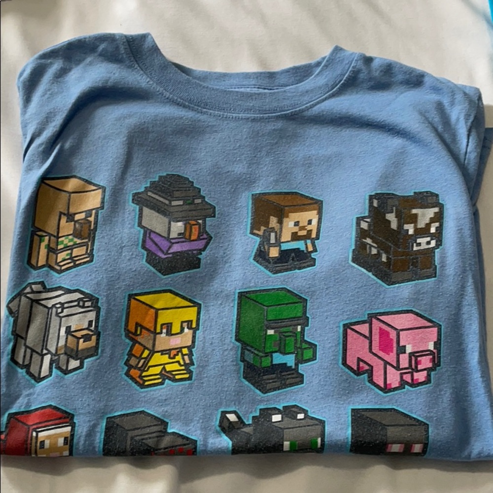 Shirts - Picture 10 of 16